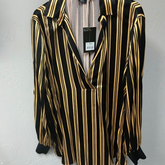 By Malene Birger Striped V-Neck Tunic Size 38 in Black & Gold Stripes - Picture 5 of 7
